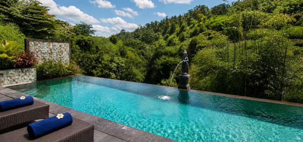 private pool
